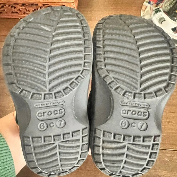 Crocs Kids' Black Clogs - Picture 2 of 3